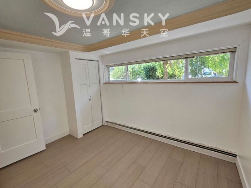 250729002839_big bedroom1.jpg